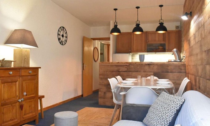 Meribel Apartamento | Appartement 2 Pièces, Cabine, Balcon, Près des Pistes, 6 Pers - FR-1-180-95