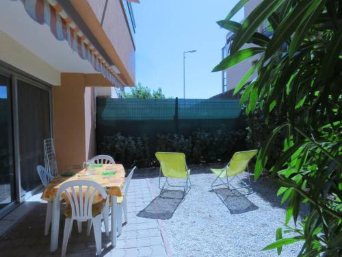 Cavaliere Apartamento | Appartement 2 pièces avec jardin à 50m de la plage - 4 couchages, parking privé, terrasse - FR-1-226B-9