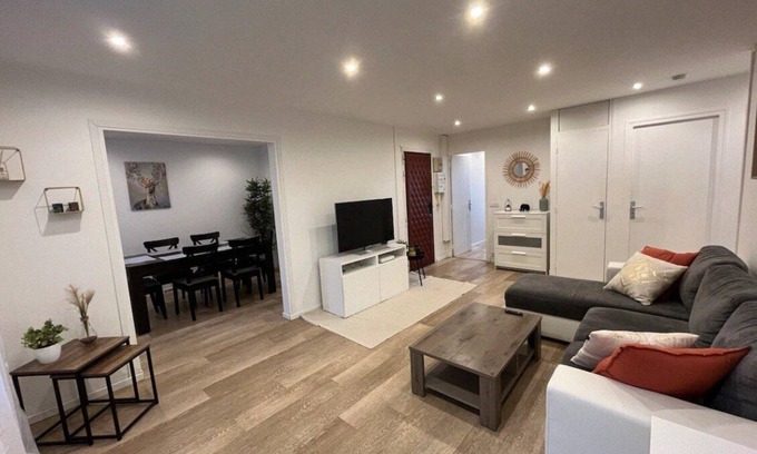 Bois-d'Arcy Apartamento | Appartement 3-4 Pieces Bois D'arcy Jusqu'à 6 Personnes