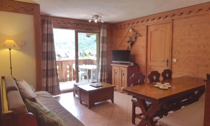 Meribel Village Apartamento | Appartement 3 pièces à Méribel avec piscine couverte et WiFi - FR-1-411-406