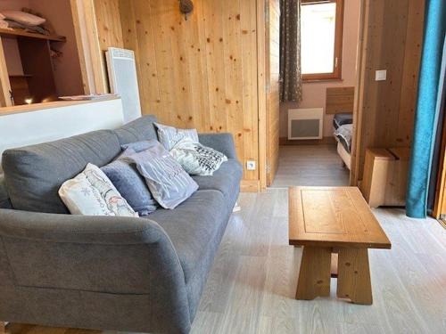 Risoul Apartamento | Appartement 3 pièces 6 pers. - Pied des pistes avec piscine, sauna et animaux admis - FR-1-330-396