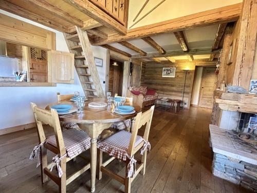 Megeve Apartamento | Appartement 3 pièces+cabine à Megève, près des pistes, terrasse, parking, 6 couchages - FR-1-597-1