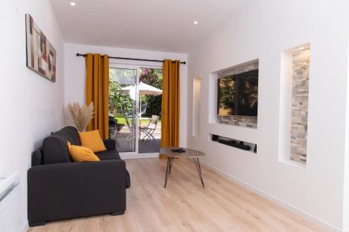La Fleche Apartamento | Appartement 70m2 hyper centre avec baignoire balnéo
