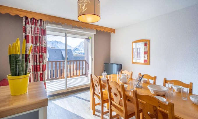 Peyragudes Apartamento | Appartement 8 pers. à Peyragudes, balcon, parking gratuit, près des pistes, animaux acceptés - FR-1-695-7