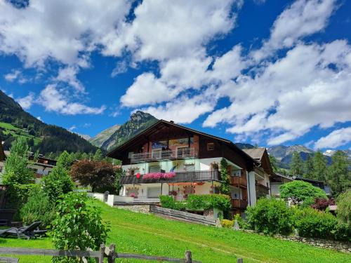 Lutago Apartamento | Appartement Ahrntal