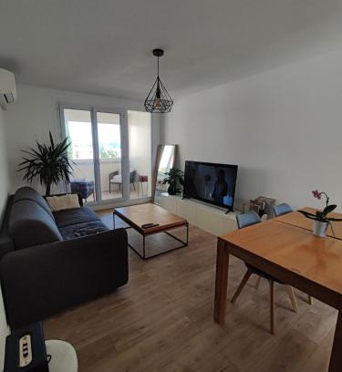 Vitrolles Apartamento | Appartement Astrid