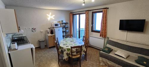 Albiez-le-Vieux Apartamento | Appartement au pied des pistes
