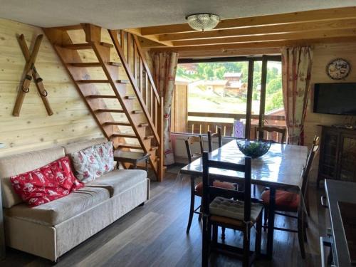 Le Chinaillon Apartamento | Appartement au pied des pistes avec balcon ensoleillé - 2 ch, 2 sdb, accès rapide au centre village - FR-1-467-85