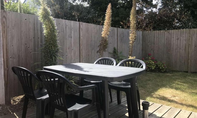 Tregastel Apartamento | Appartement au RDC avec accès direct plage, parking et WIFI à Trégastel - FR-1-368-45
