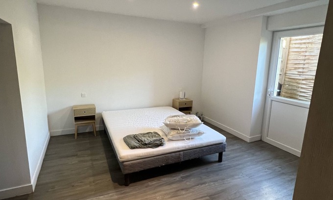 Nevers Apartamento | Appartement Avec Balnéothérapie
