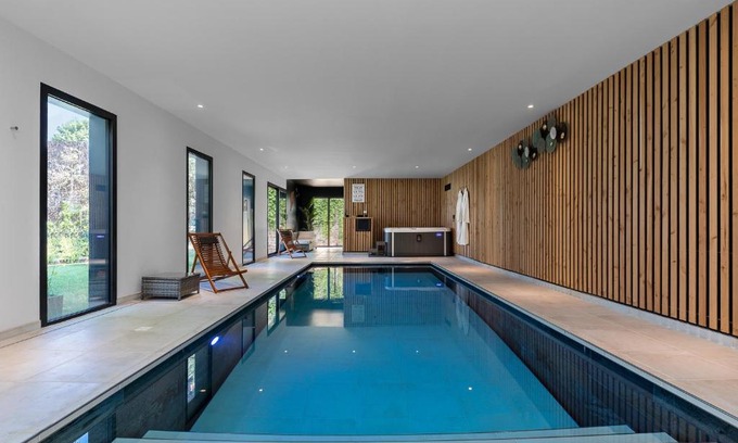 Gare-Jouvenet Apartamento | Appartement avec piscine intérieure et Spa dans Rouen