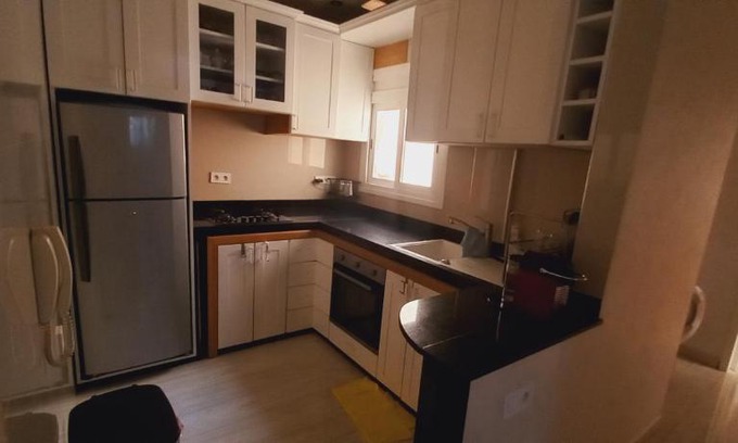 Cite El Houda Apartamento | appartement bien meublée à 15 minutes de la plage