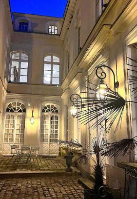 Downtown Angers Villa | Appartement Bossoreil 110m2 - 3 chambres