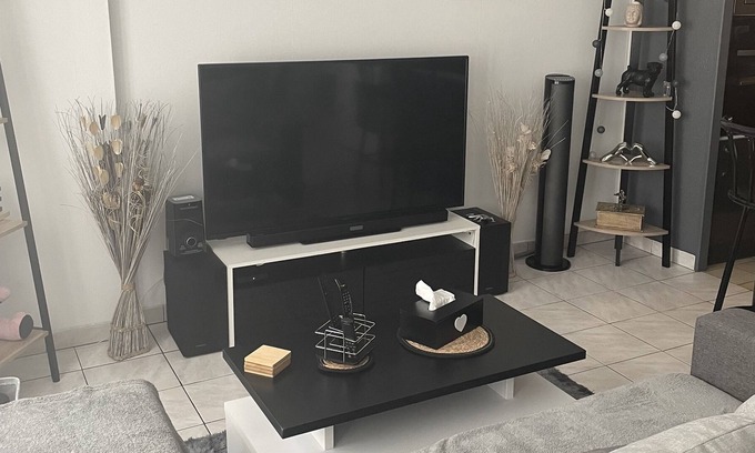 Ozoir-la-Ferriere Apartamento | Appartement Chic et Cosy à 30 Minutes de Paris et 25 Minutes de Disney