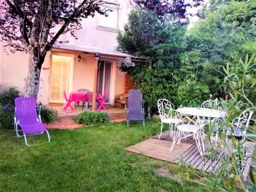 Villeneuve d'Aveyron Apartamento | Appartement cosy à Villeneuve avec jardin privé