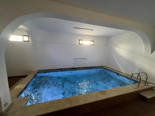 Cabo Negro Apartamento | Appartement CapoNegro Piscine et terrasse au calme La mer est à 5 min en voiture