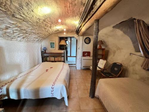 Ardailles Apartamento | Appartement charmant à Valleraugue avec terrasse, 40 m²