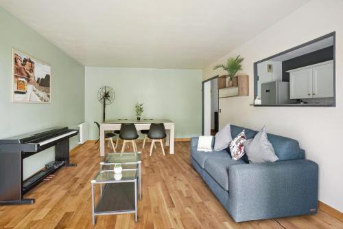 Sartrouville Apartamento | Appartement Chic avec terrace et parking