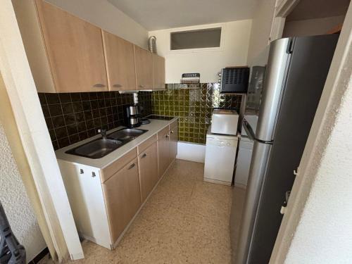 Balaruc-les-Bains Apartamento | Appartement climatisé avec jardin privé, proche des Thermes et de l'étang de Thau - FR-1-503-116