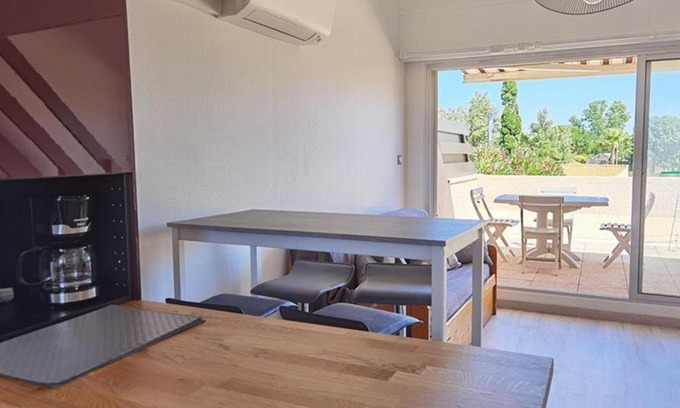 Marseillan Plage Apartamento | Appartement Climatisé 2 Pièces avec Terrasse et Parking - Classé 2 Étoiles - FR-1-326-690