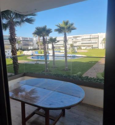 Tamariss Apartamento | Appartement Confortable à Tamaris Piscine, Jacuzzi, Proche de la Mer