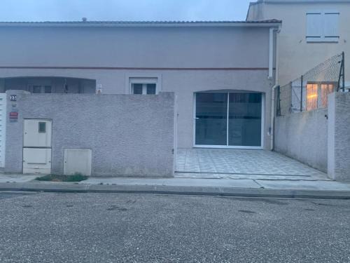 Rivesaltes Apartamento | Appartement coquet