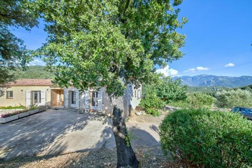 Sartene Apartamento | Appartement cosy à Sartène 49 m² avec vue montagne