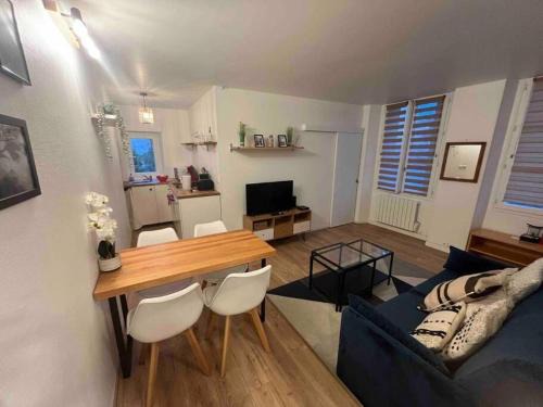 Saint-Louis Apartamento | Appartement cosy, 10 min Château Versailles et 5 min Gare