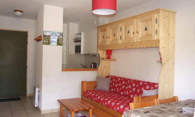 Termignon Apartamento | Appartement cosy 4 pers - Pied des pistes, balcon et wifi gratuit - FR-1-508-193