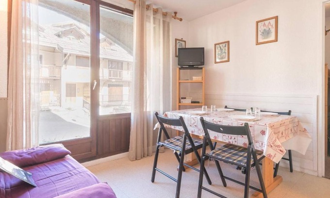 Montgenevre Apartamento | Appartement cosy 5 pers avec casier à skis - Montgenèvre, centre village - FR-1-330D-4
