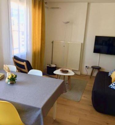 Annecy Apartamento | Appartement Cosy avec sa place de parking gratuit