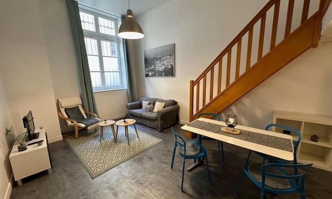 Quartier Vieux Marche-Cathedrale Apartamento | Appartement dans ancien Hôtel historique