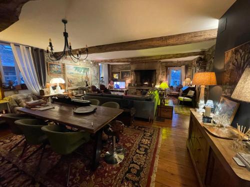 Treguier Apartamento | Appartement de 1634 avec balcon au sud sur jardin en plein cœur historique