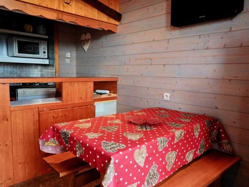 Vallandry Apartamento | Appartement duplex 3 pièces, 6 pers, Vallandry, accès pistes, animaux admis - FR-1-411-83