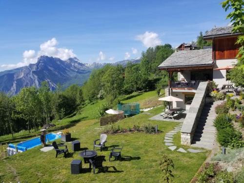 Valmeinier Apartamento | appartement en chalet individuel sauna piscine