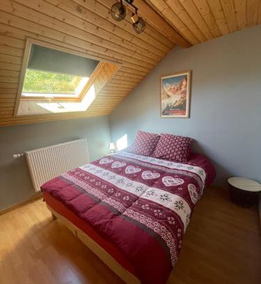 Thones Apartamento | Appartement entre lac et montagnes