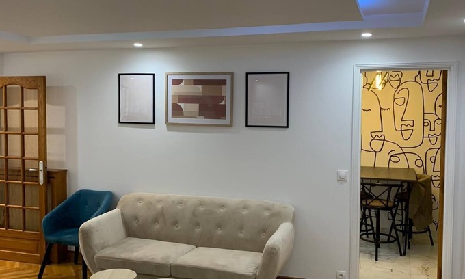 Bobigny Apartamento | Appartement Face au Tram T1 Metro Pablo Picasso Résidence Calme et Sécurisée
