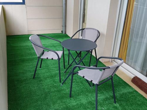 Publier Apartamento | Appartement familial avec piscine, wifi et parking - FR-1-498-104