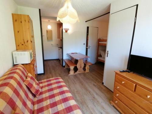 Montalbert Apartamento | Appartement fonctionnel sur les pistes avec coin montagne - FR-1-181-2545