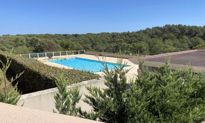 La Bouverie Apartamento | Appartement 2P avec terrasse, piscine et parking privé - Proche plages du Var - FR-1-226A-138