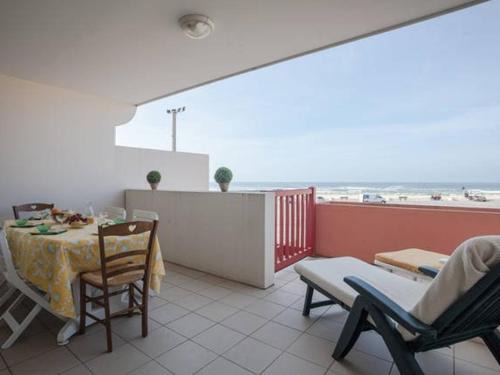 Vieux-Boucau-les-Bains Apartamento | Appartement T2 cosy avec terrasse et parking à Vieux-Boucau - FR-1-379-65
