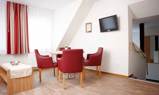 Lembruch Apartamento | Appartement Kartenraum - Ferienwohnungen/appartements