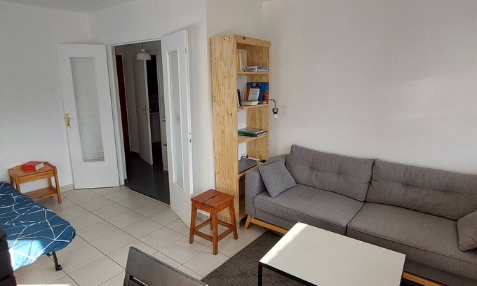 Gaillard Apartamento | Appartement Lumineux au Calme Avec Balcon Tout Proche de Genève