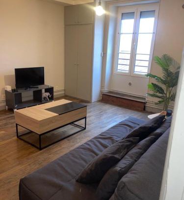 Montbard Apartamento | Appartement meublé - 2 Chambres