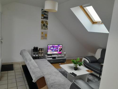 Mantes-la-Jolie Apartamento | Appartement meublé à 5 minutes de la Gare de Mantes-la-Jolie