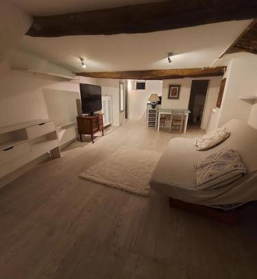 Greolieres Apartamento | Appartement moderne à Gréolières, 26 m², vue saisissante
