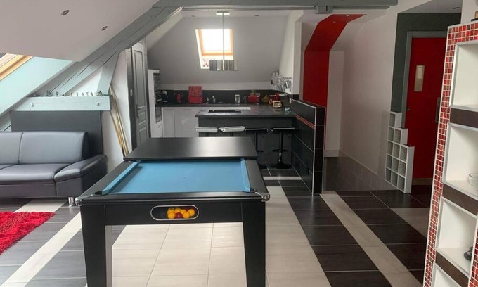Remiremont Apartamento | Appartement moderne