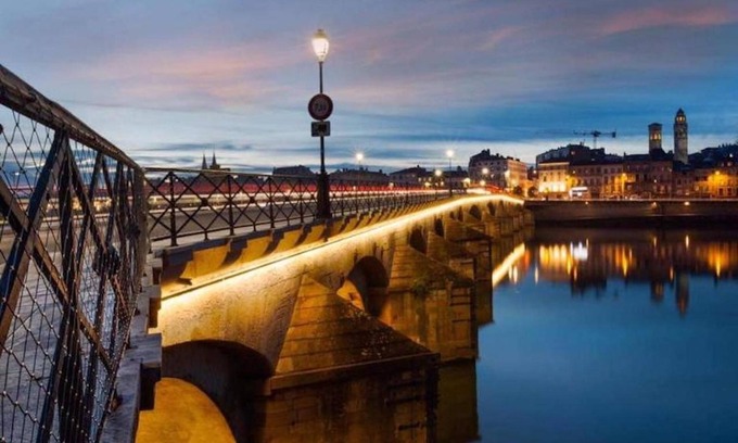 Macon Apartamento | Appartement Nuit tendance à Mâcon