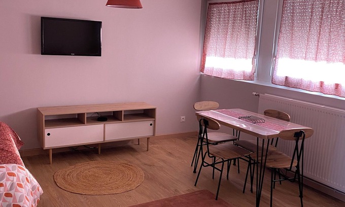 Saint-Dizier Apartamento | Appartement Pour 3 Personnes