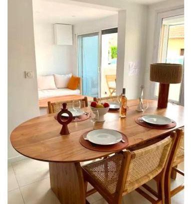 8th Arrondissement Casa | Appartement Privé aux Goudes